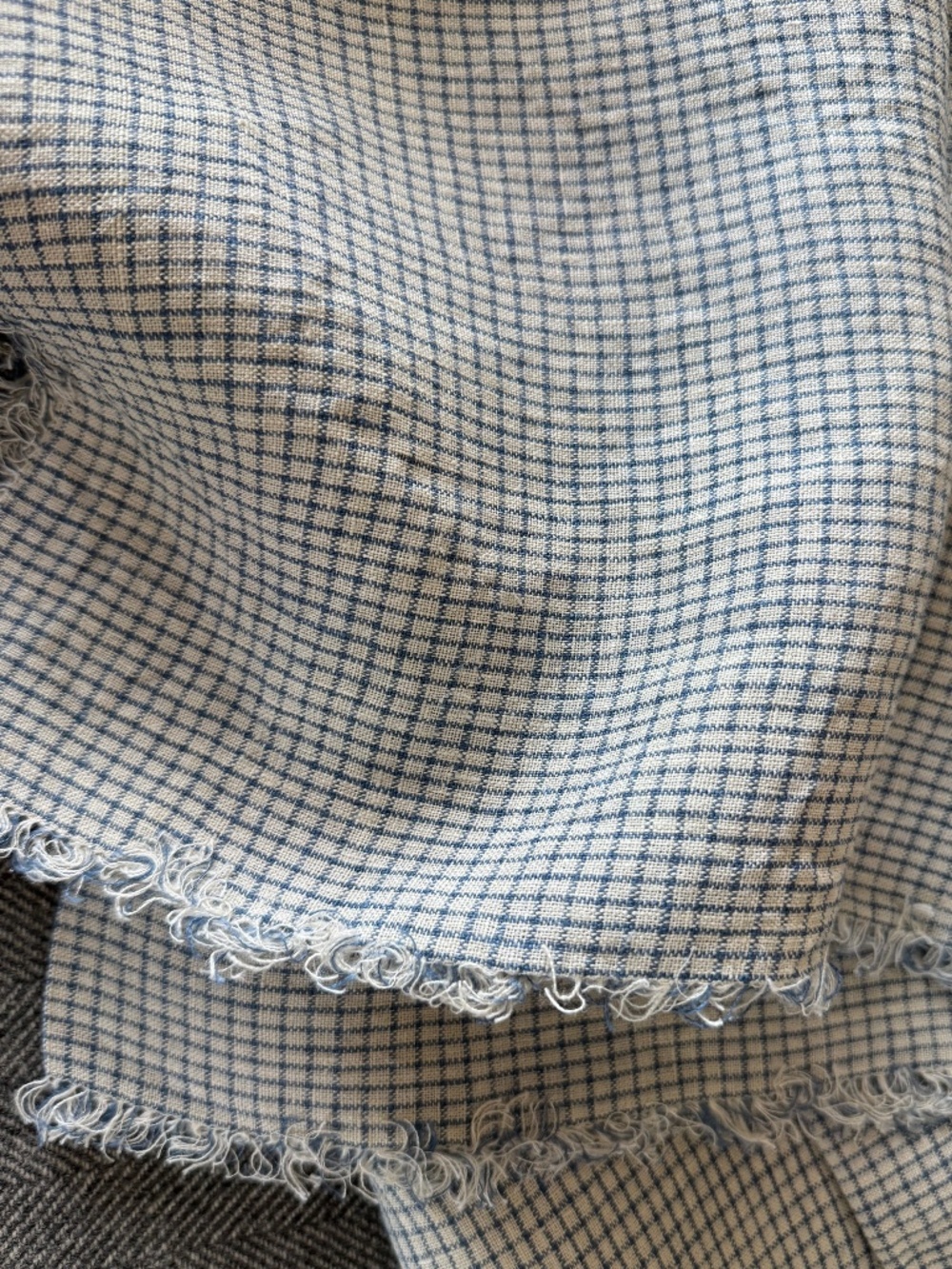 NWT, FOG LINEN WORK, 100% LINEN FABULOUS, TUZ SCARF, STYLE:  ETHAN